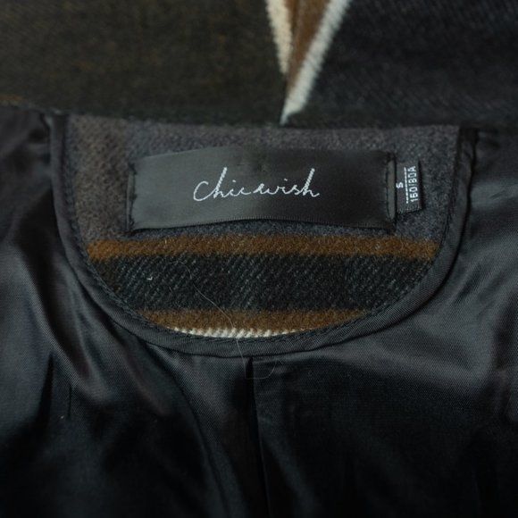 Chicwish Women's Plaid / Checkered Wrap Coat with Turn-Down-Shawl Collar - Picture 10 of 11